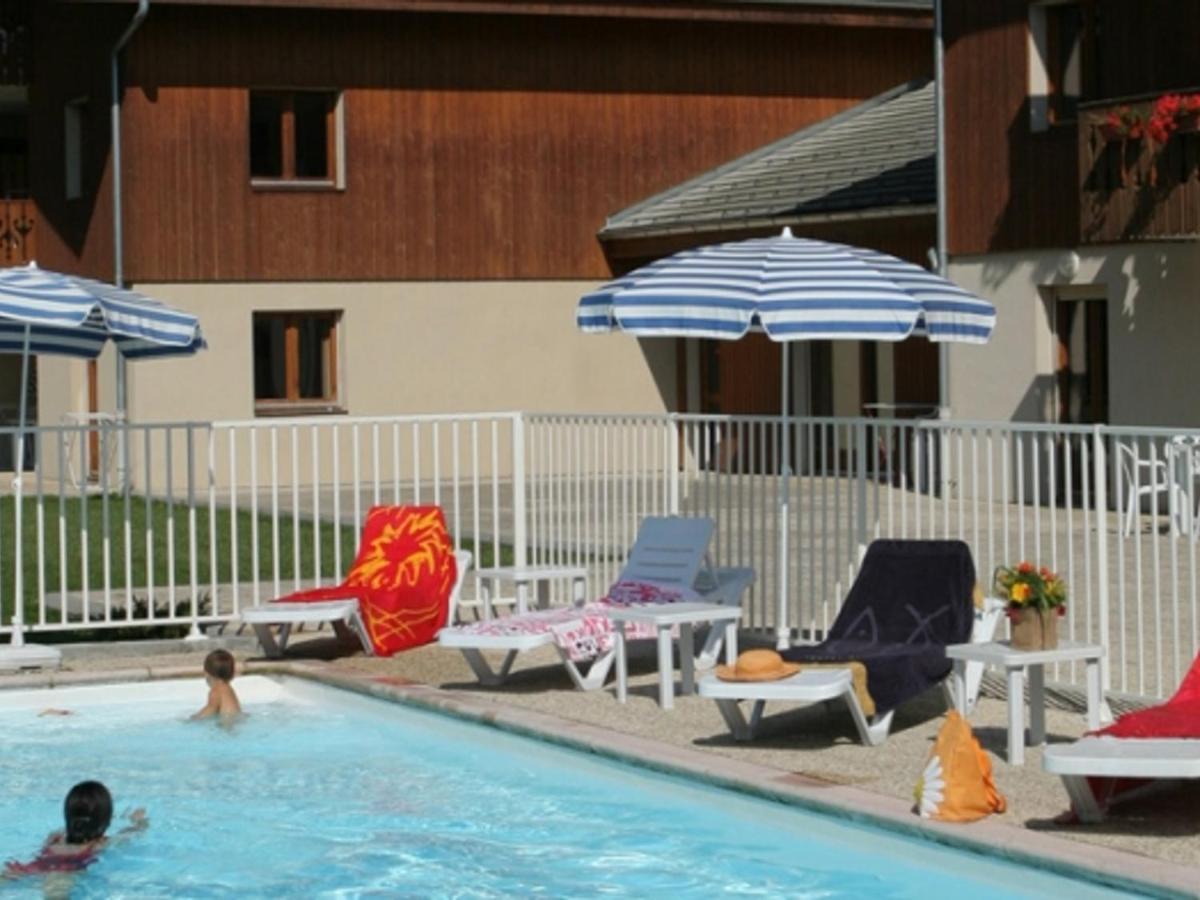 Studio Mansarde Avec Balcon, Piscine Et Parking Souterrain A Samoens - Fr-1-629-92 מראה חיצוני תמונה