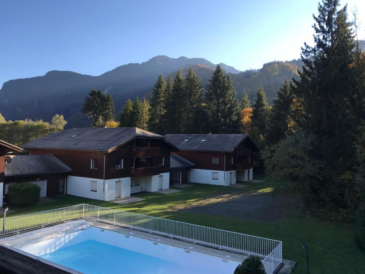 Studio Mansarde Avec Balcon, Piscine Et Parking Souterrain A Samoens - Fr-1-629-92 מראה חיצוני תמונה