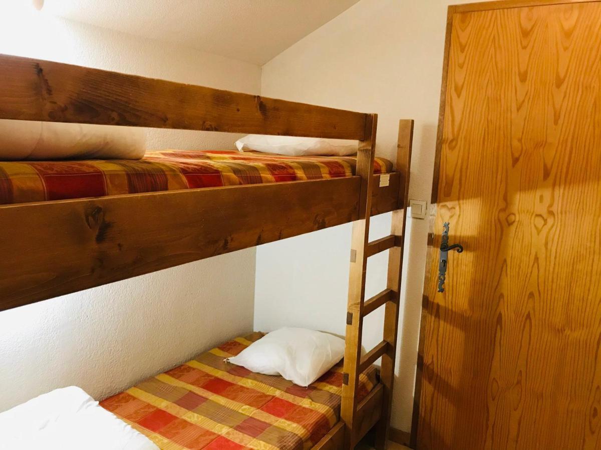 Studio Mansarde Avec Balcon, Piscine Et Parking Souterrain A Samoens - Fr-1-629-92 מראה חיצוני תמונה